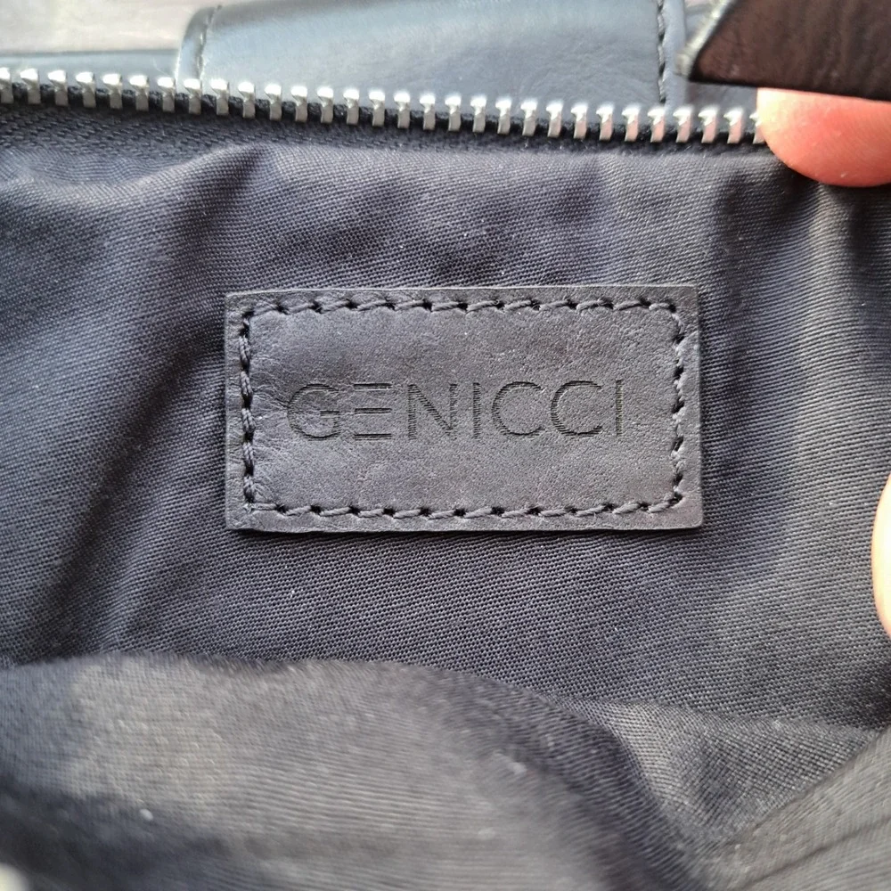 Genicci Women's Black Leather Wallet Snap Zip Exterior Interior Pocket Clutch